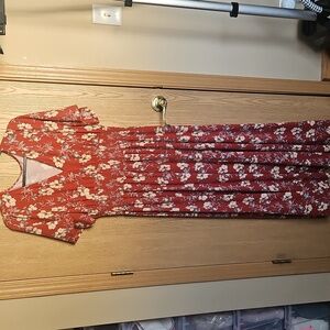 Beautiful floral maxi dress